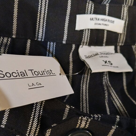 SOCIAL TOURIST Ultra High-Rise Black/Cream Trousers XS - Picture 3 of 12